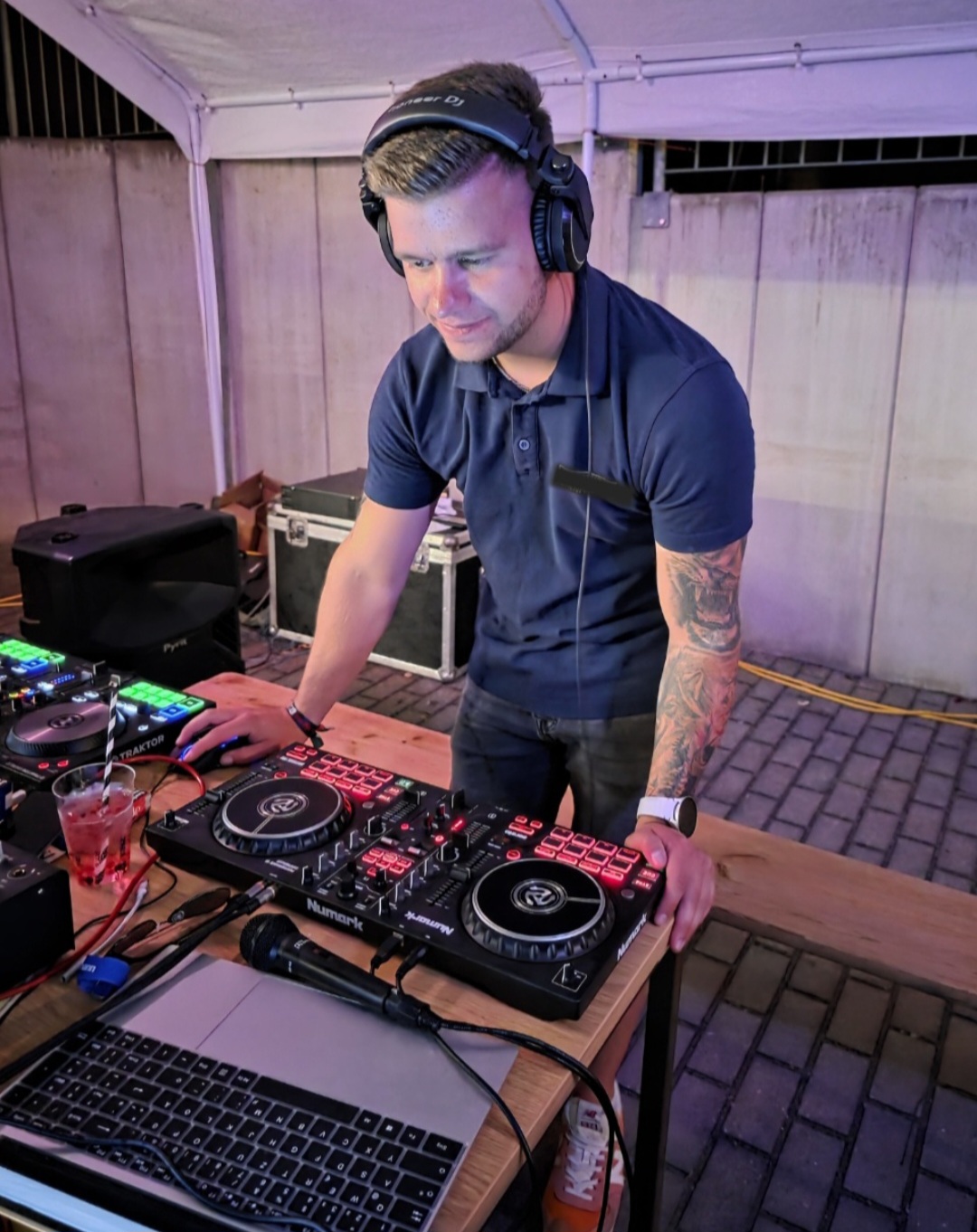DJ & Event
